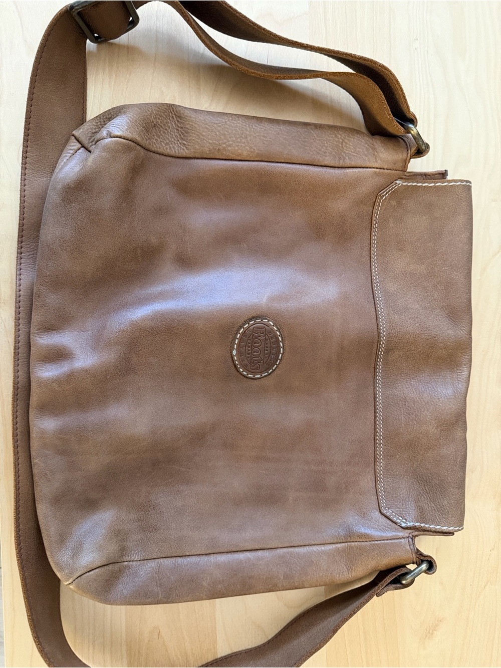 Roots Brown Leather Messenger Crossbody Bag